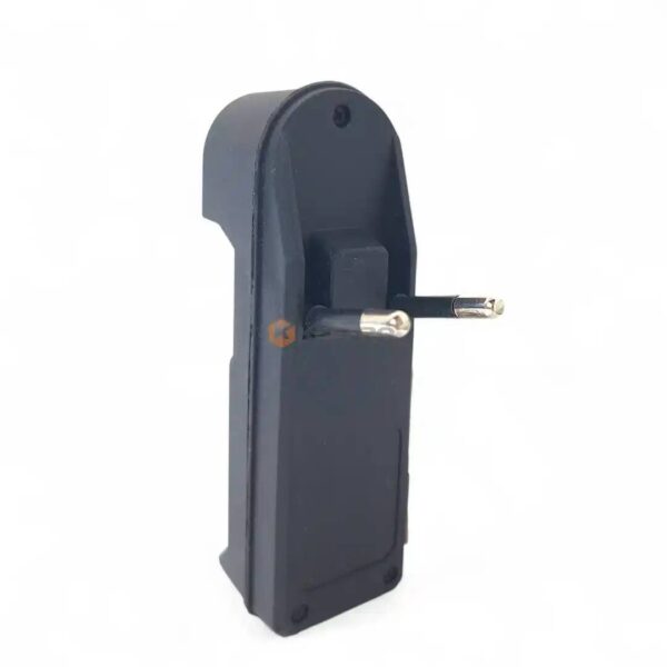 CHARGEUR PILE UNIVERSEL 1P R3/R6 /A18650