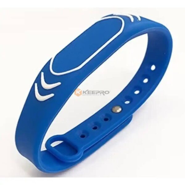 TAG BRACELET EN SILICONE OVAL FIX BLEU MAC TECH