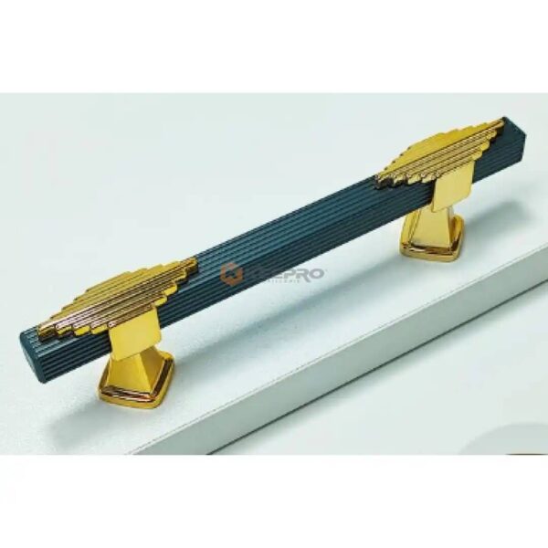 POIGNE MEUBLE COSTALE CARRE A RAYURE GRIS +CRAVATE  96-150MM