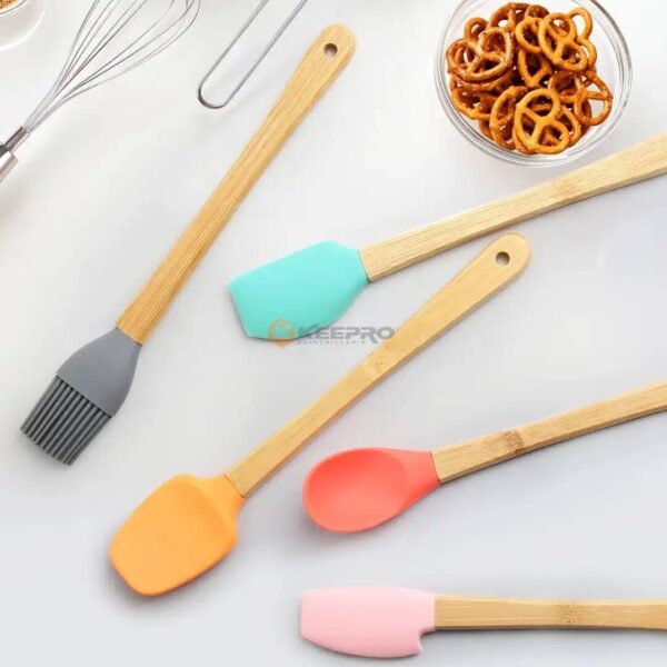 CUILLERE +PINCEAU CUISINE EN SILICONE SOUPLE P/ BOIS SERIE 5PCS