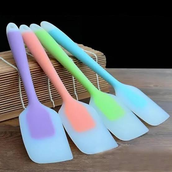 CUILLERE RACLETTE CUISINE EN SILICONE COULEUR